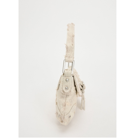 DISTRESSED ASYMMETRIC SHOULDER BAG - Picture 6 of 8